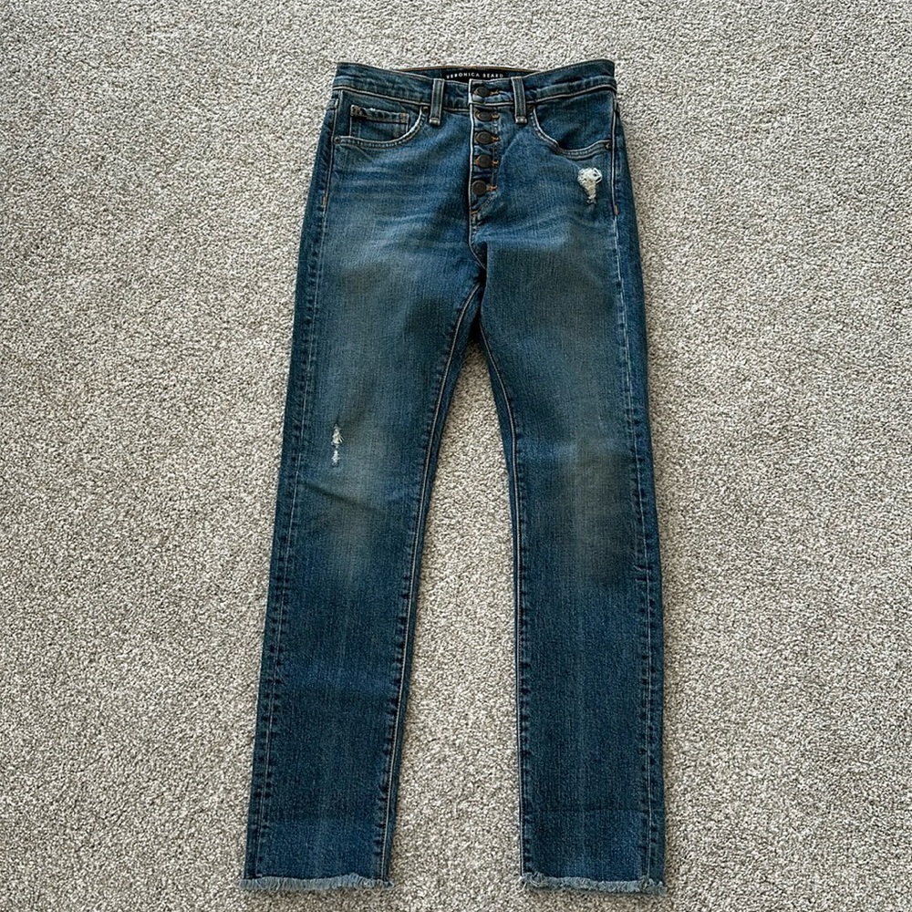 Brand new without tags Faye Veronica Beard jeans, size 24
